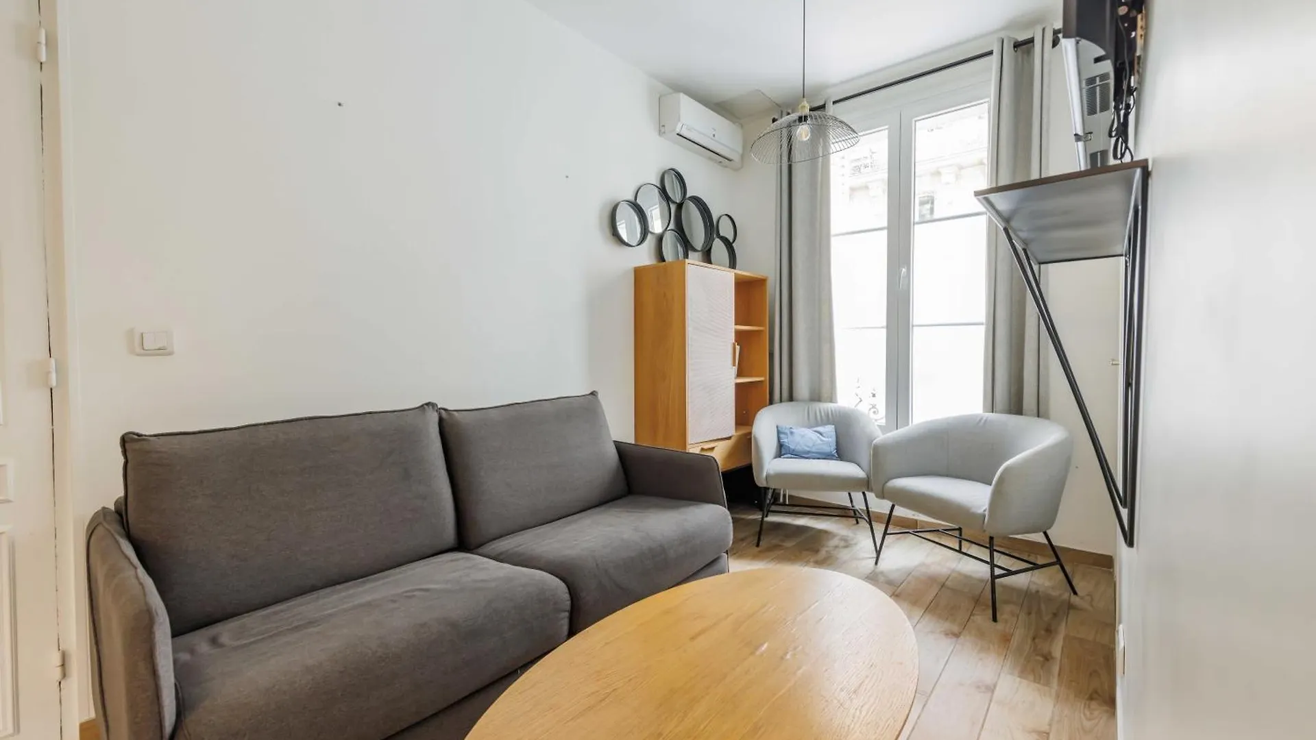 Cosy Parisian - St Lazare South Pigalle