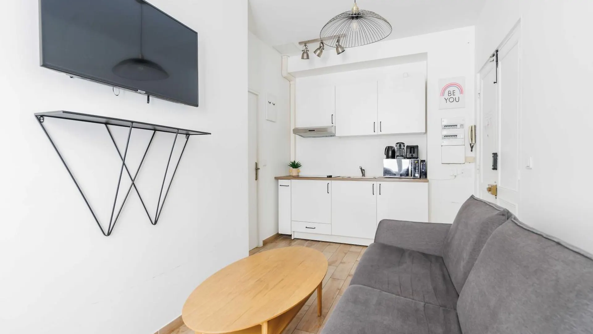 Cosy Parisian - St Lazare South Pigalle * Париж